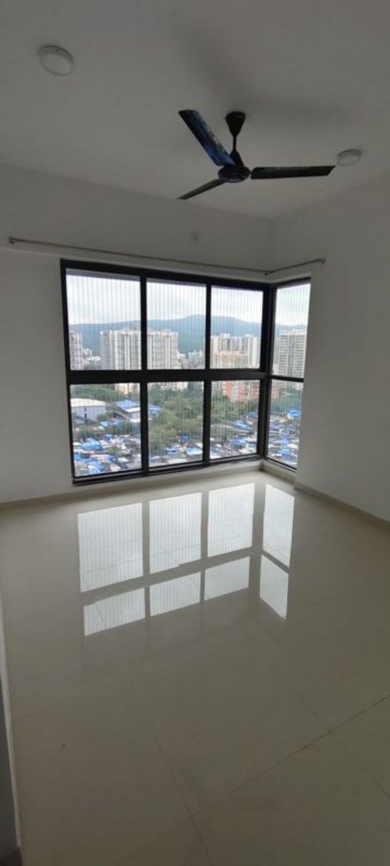 Room, uk-iridium 2 Bedroom 600 Sq.Ft. Apartment In Kandivali East Mumbai 10057030