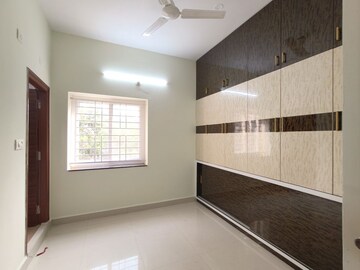 Room in 1 BHK Apartment at Sri Rama Residency Kondapur, Kondapur – for Rent