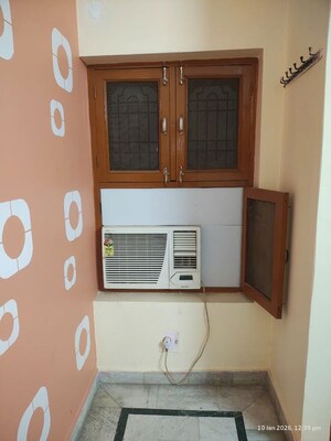 Furnished Amenities in 2 BHK Independent House at Gomti Nagar – for Rent