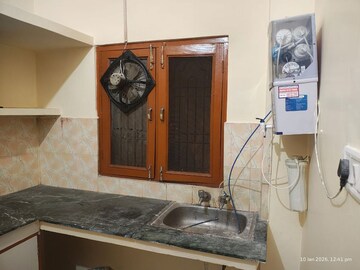 Furnished Amenities in 2 BHK Independent House at Gomti Nagar – for Rent