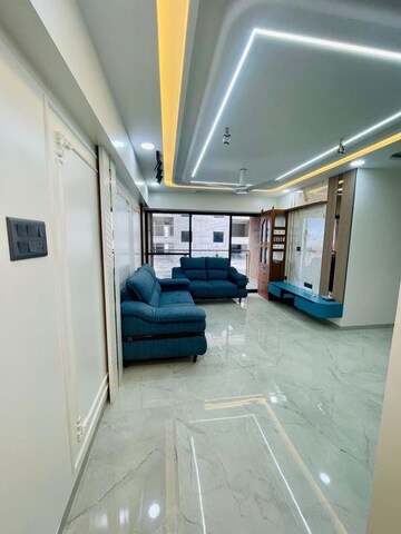 Hall in 3 BHK Apartment at Unique Youtopia, Kharadi – for Sale