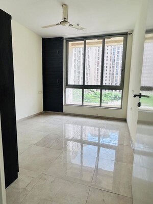 Room in 2 BHK Apartment at Mahavir Square, Manpada – for Rent