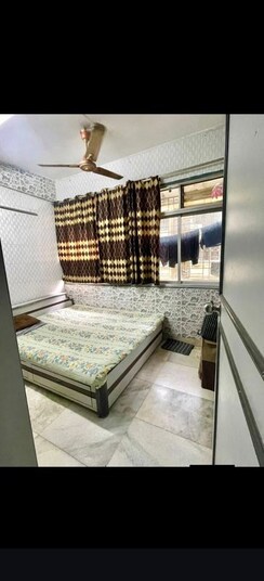 2 BHK + Servant Room Apartment For Rent in Suyog CHS Goregaon West
