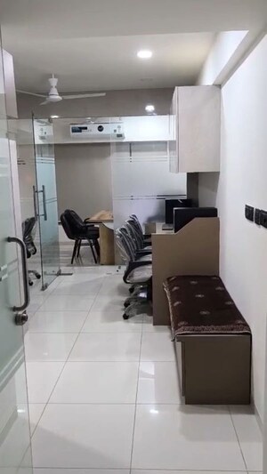  Office Space For Rent in Shyamal