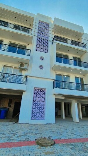 3 BHK Builder Floor – Exterior View View at Sector 115 - for Sale
