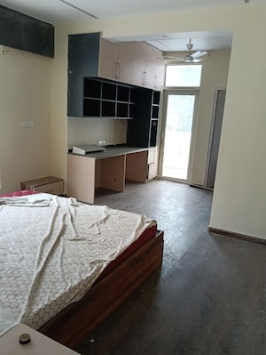 Bedroom in 4 BHK Villa at Ansal Sushant Golf city, Sushant Golf City – for Sale