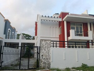 4 BHK Villa For Sale in Ansal Sushant Golf city, Sushant Golf City