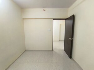 Room in 2 BHK Apartment at Veena Senterio, Chembur – for Rent