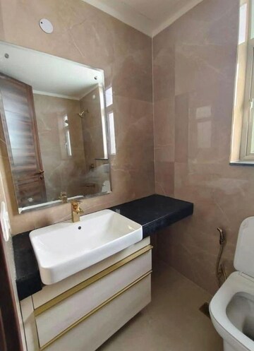 Master Bedroom in 3 BHK Apartment at Smart World Orchard, Sector 61 – for Rent