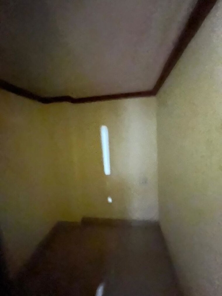 Room, hargobind enclave 2 Bedroom 80 Sq.Yd. Builder Floor In Hargobind Enclave Delhi 10057142
