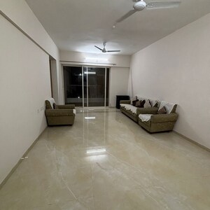 Room in 2 BHK Apartment at Star Gaze Apartment, Dhanori – for Rent