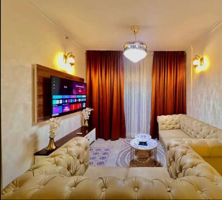 Bedroom, hazratganj 3 Bedroom 2000 Sq.Ft. Apartment In Hazratganj Lucknow 10057161