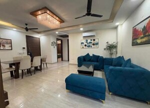 Bedroom in Studio Apartment at DLF Cyber SEZ, Sector 24 – for Rent