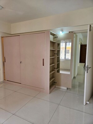 2 BHK Apartment For Rent in Mahaveer Celesse, Hunasamaranahalli