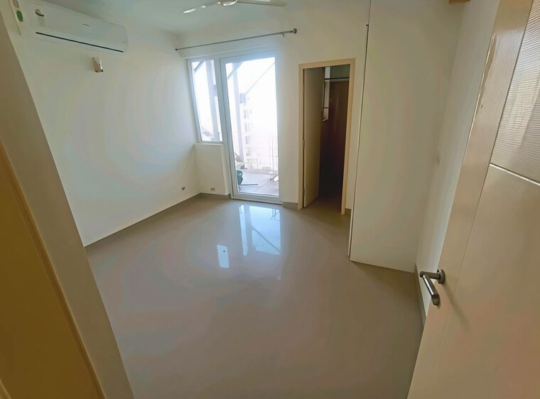 Room, emaar-emerald-floors-premier 4 Bedroom 1975 Sq.Ft. Apartment In Sector 65 Gurgaon 10057185