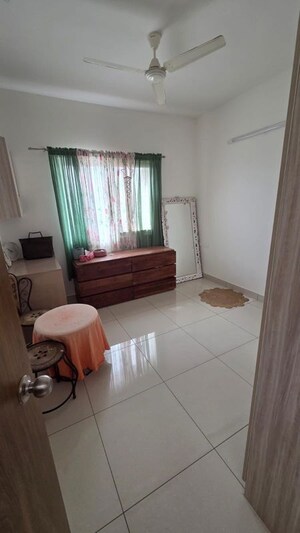 Living Room in 2 BHK Apartment at Prestige Finsbury Park Hyde, Bagaluru – for Rent