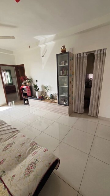 Parking in 2 BHK Apartment at Prestige Finsbury Park Hyde, Bagaluru – for Rent