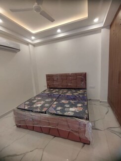 3 BHK + Servant Room Apartment For Sale in Unitech Uniworld City