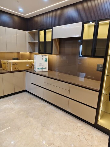 Kitchen in 1 RK Apartment at DLF Cyber SEZ, Sector 24 – for Rent