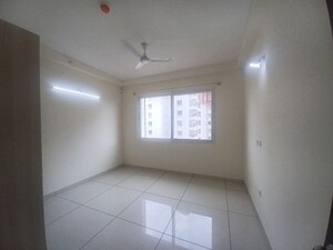 Bathroom in 3.5 BHK Apartment at Prestige Lakeside Habitat, Varthur – for Rent