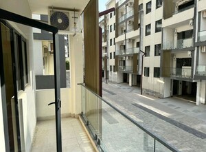 Building Lobby in 3 BHK Apartment at Suncity Vatsal Valley, Gwal Pahari – for Rent