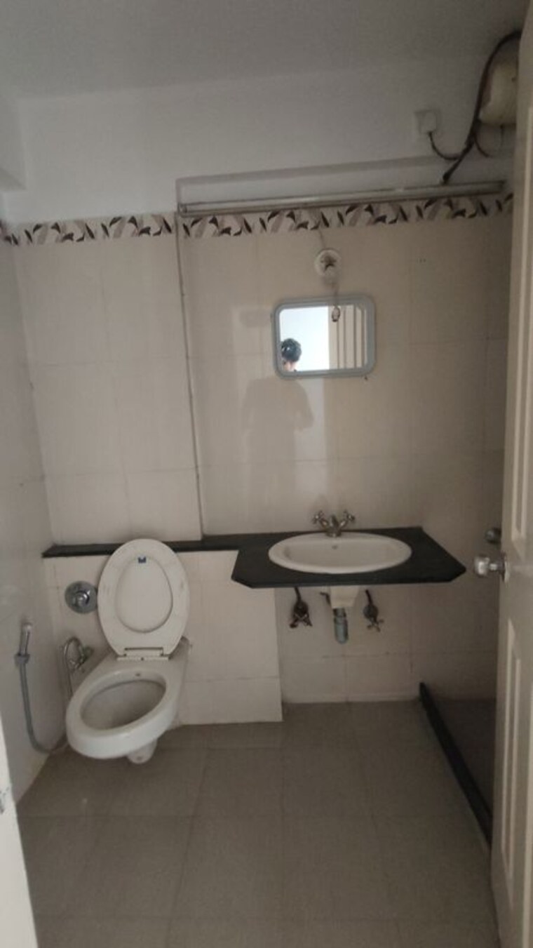 Bathroom, konark-splendour 2 Bedroom 1140 Sq.Ft. Apartment In Kalyani Nagar Pune 10057218