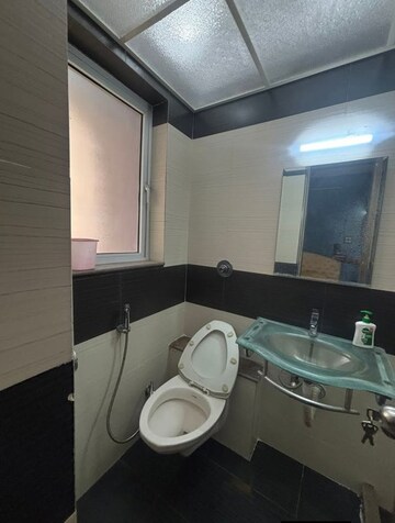 Master Bedroom in 1 BHK Apartment at Sonata Apartments, Malad West – for Rent