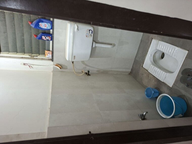 Bathroom, wadekar-residency 1 Bedroom 650 Sq.Ft. Builder Floor In Mundhwa Pune 10057237