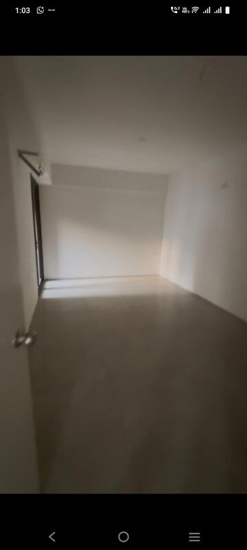 Room in 4 BHK Apartment at Royal Square Science City, Science City – for Rent