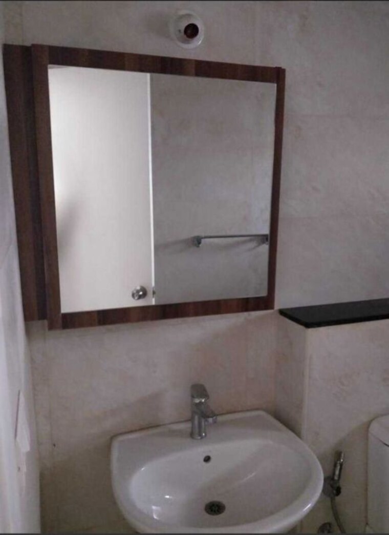 Bathroom, prestige-park-square 3.5 Bedroom 1900 Sq.Ft. Apartment In Bannerghatta Road Bangalore 10057229