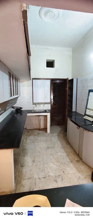 Kitchen in 1.5 BHK Independent House at RWA Apartments Sector 41, Sector 41 – for Rent