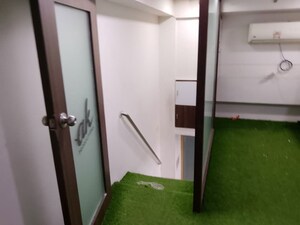  Office Space – Entrance View at Om Heera Panna Mall, Andheri West - for Rent