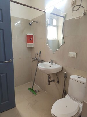 Bathroom in 3 BHK Apartment at Emaar MGF Emerald Hills, Sector 65 – for Sale
