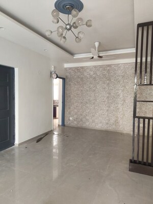 Room in 3 BHK Apartment at Emaar MGF Emerald Hills, Sector 65 – for Sale