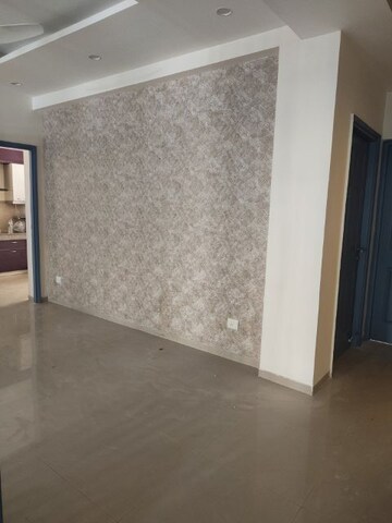 Room in 3 BHK Apartment at Emaar MGF Emerald Hills, Sector 65 – for Sale