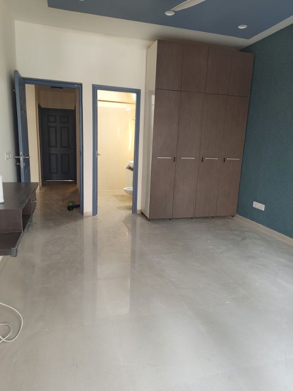 3 BHK + Extra Room 267 Sq.Yd. Apartment in Emaar MGF Emerald Hills