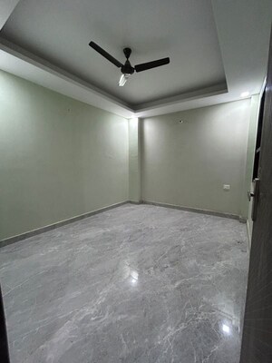 Room in 2 BHK Builder Floor at Chattarpur – for Rent