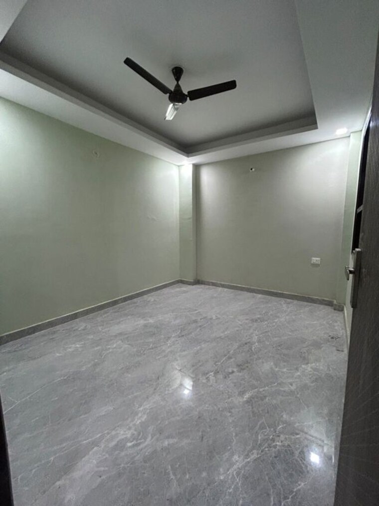Room, chattarpur 2 Bedroom 79 Sq.Yd. Builder Floor In Chattarpur Delhi 10057336