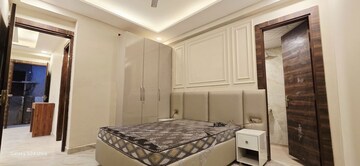 Bedroom in 2 BHK Builder Floor at Sector 72 – for Sale