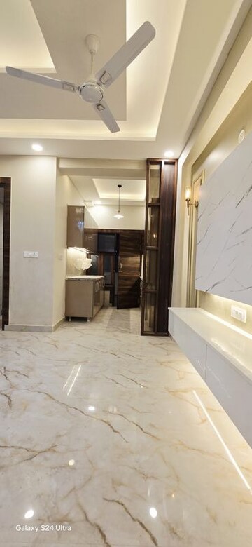 Kitchen in 2 BHK Builder Floor at Sector 72 – for Sale