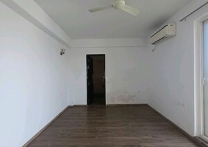 Room in 3 BHK Apartment at ABA Cleo Gold, Sector 121 – for Sale