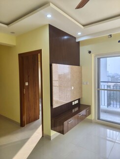 2 BHK + Pooja Room Apartment For Rent in Salarpuria Sattva Misty Charm