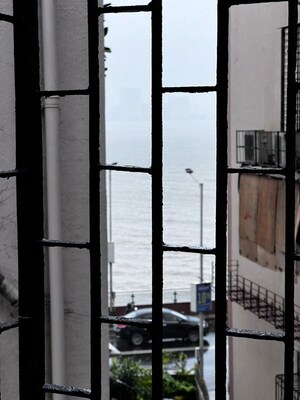 Building Lobby in 1 BHK Apartment at Queens View Walkeshwar, Walkeshwar – for Sale