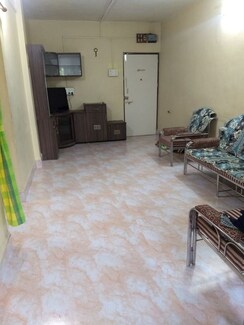 2 BHK Apartment For Rent in Anubhav Apartment Bhusari Colony