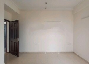 Room in 3 BHK Apartment at Dasnac The Jewel, Sector 75 – for Sale