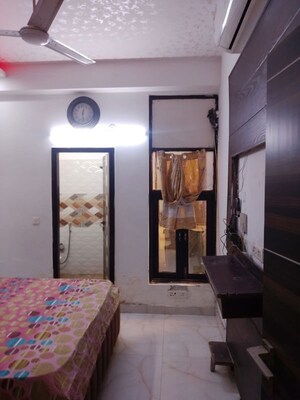 Bedroom in 2 BHK Builder Floor at Bharti Apartments, Shakti Khand iv – for Rent