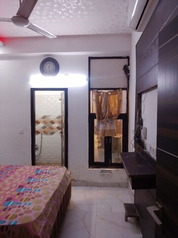 Bedroom in 2 BHK Builder Floor at Bharti Apartments, Shakti Khand iv – for Rent