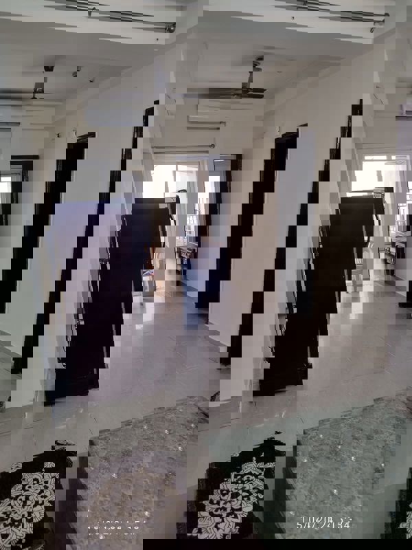 2 BHK 1010 Sq.Ft. Apartment in Gaur City 2 - 11th Avenue