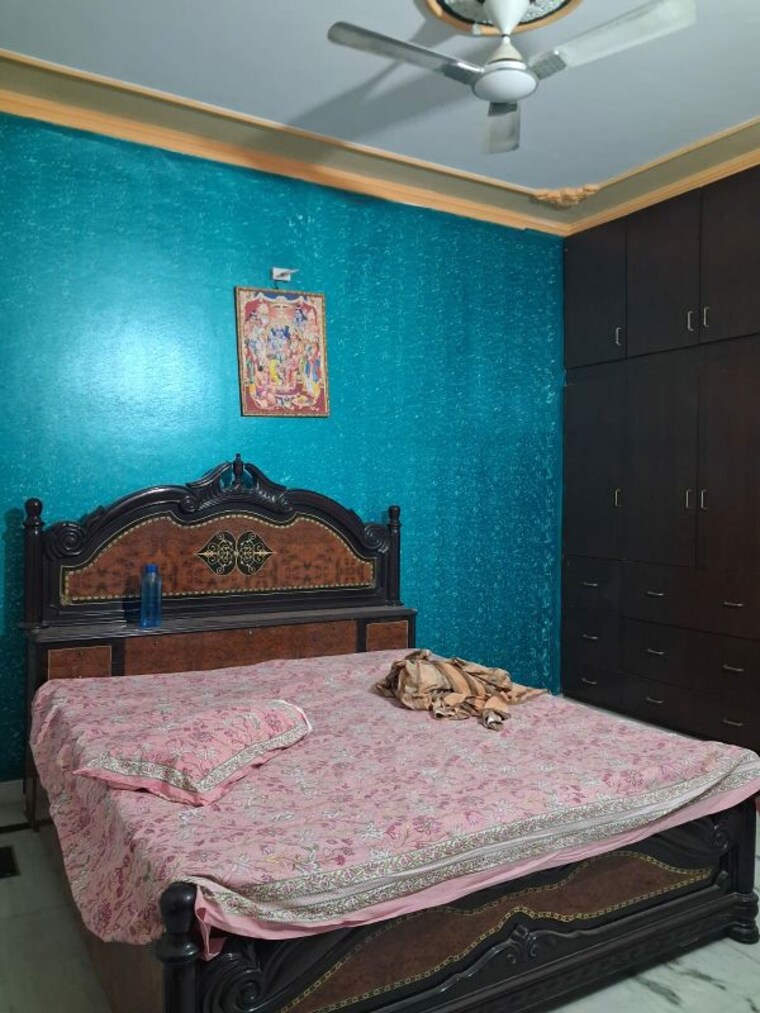 Bedroom, sector 28 3.5 Bedroom 2250 Sq.Ft. Builder Floor In Sector 28 Faridabad 9688973