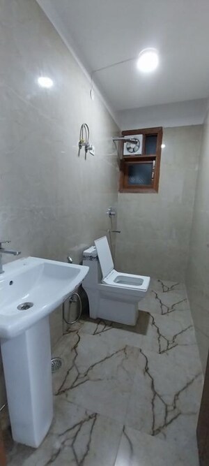1 BHK Builder Floor For Rent in Neb Sarai